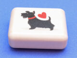 Heart on the back of the Scottie box